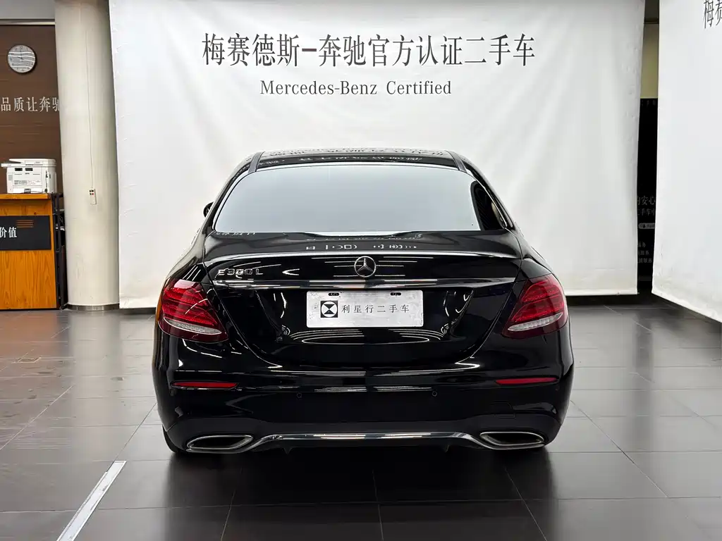 Mercedes-Benz E-Class — миниатюра 4
