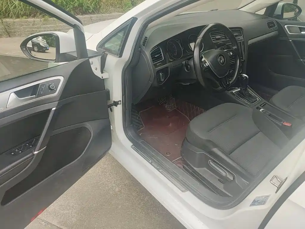 Volkswagen Golf — миниатюра 16