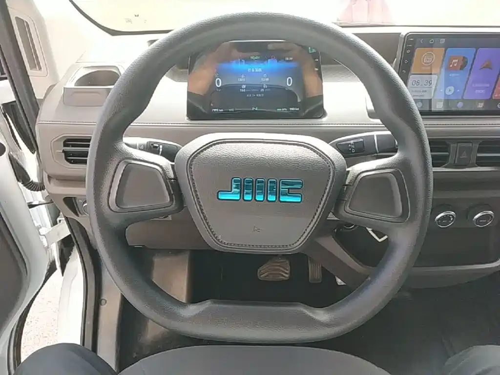 JMC E-Fushun — миниатюра 11