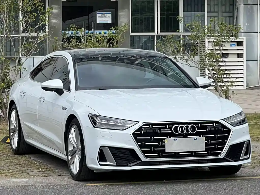 AUDI A7L