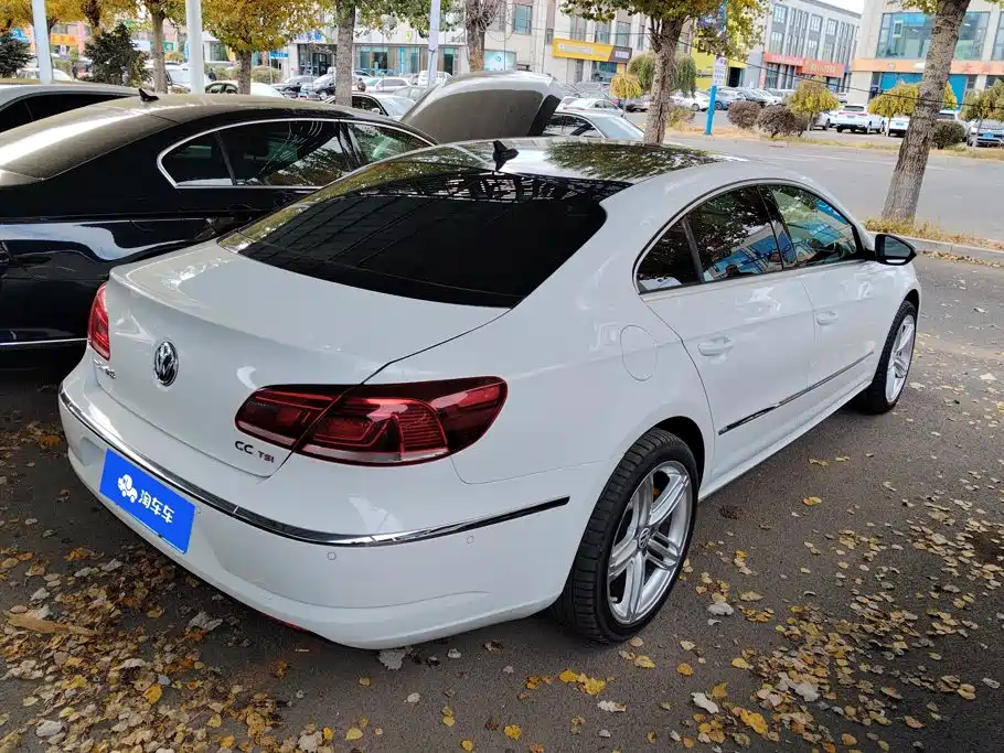 Volkswagen CC — миниатюра 3