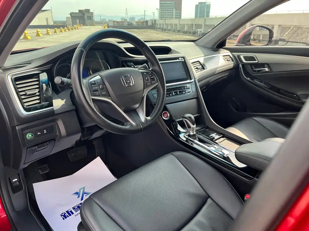 Honda Spirior — миниатюра 5