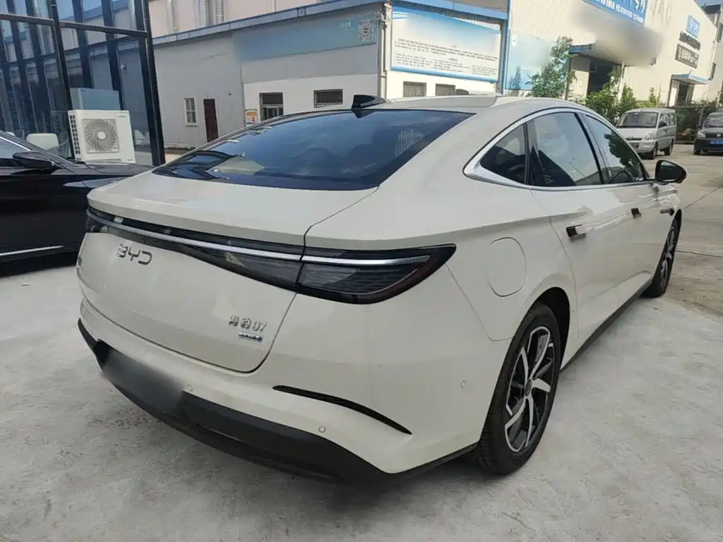 BYD Seal 07 DM-i — миниатюра 7