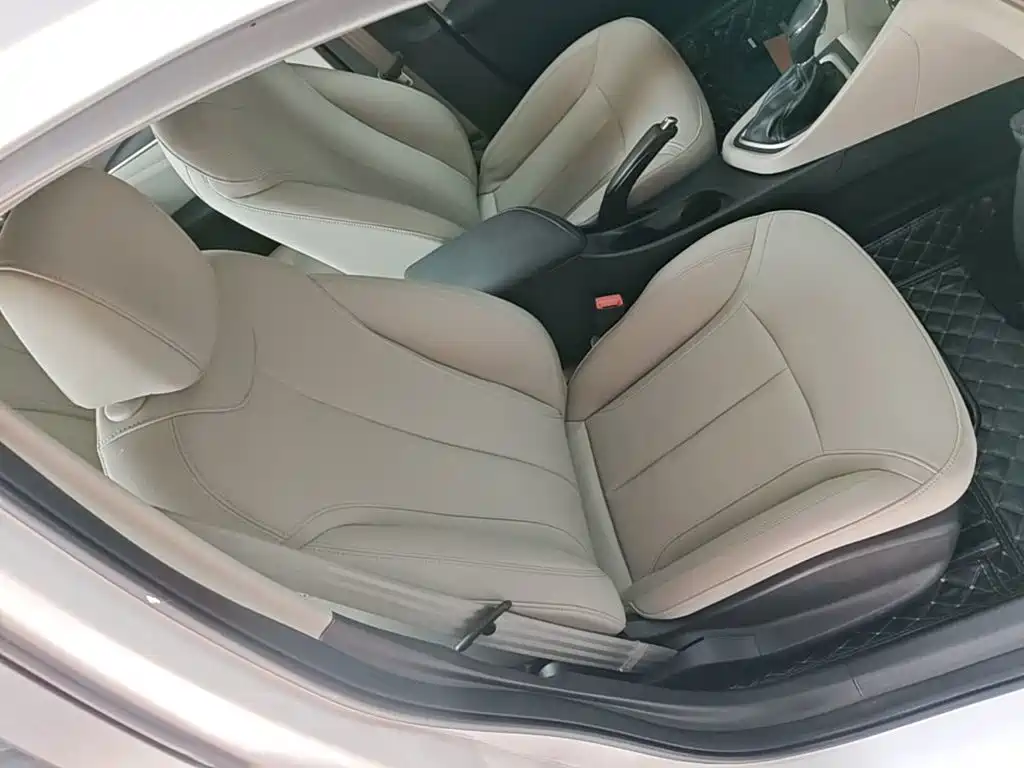 Buick Excelle — миниатюра 25