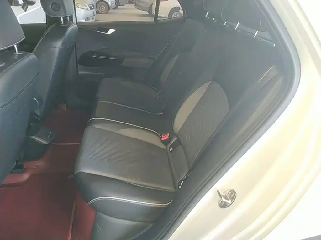 Volkswagen ID.3 — миниатюра 17