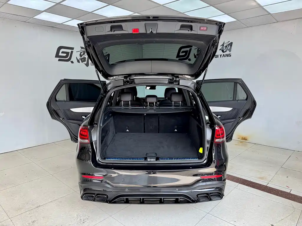 Mercedes-Benz GLC AMG — миниатюра 21