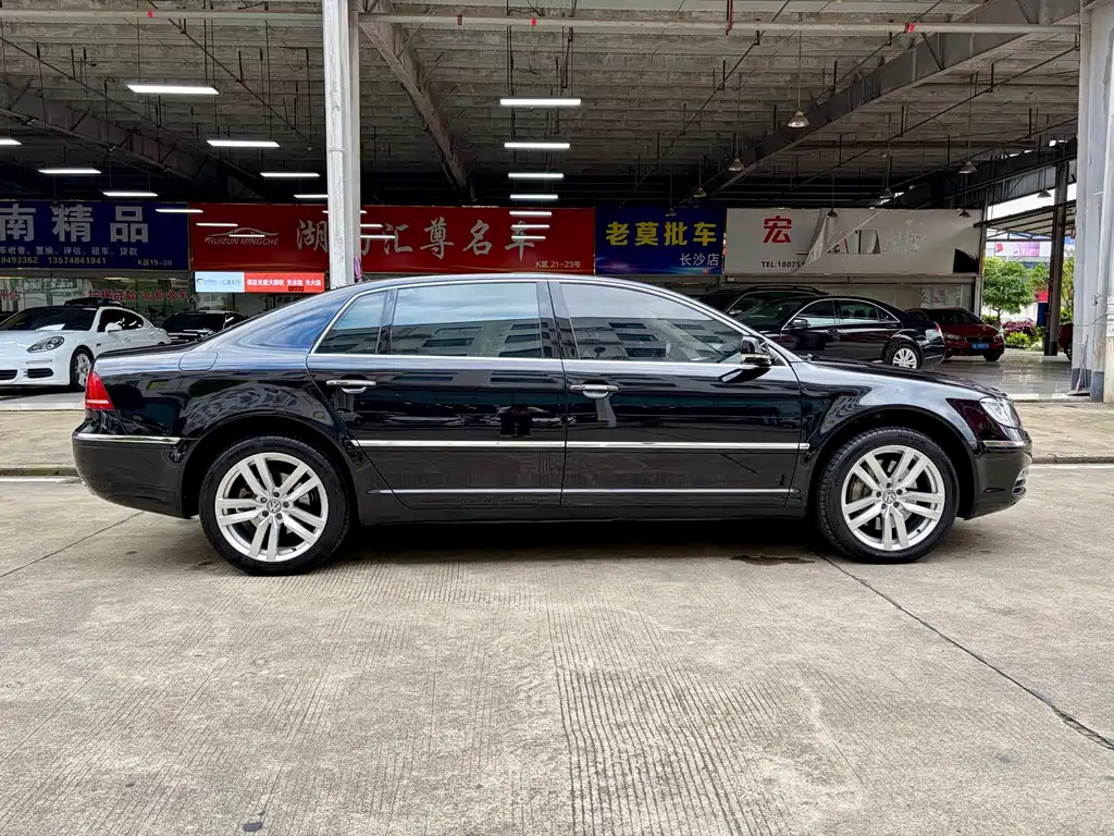 Volkswagen Phaeton — миниатюра 15