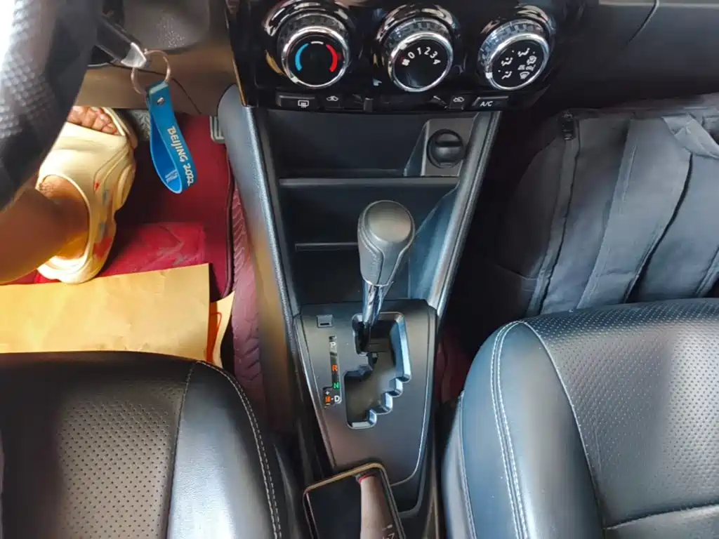 Toyota Vios FS — миниатюра 14
