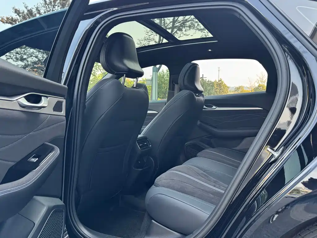 Geely Xingrui — миниатюра 11