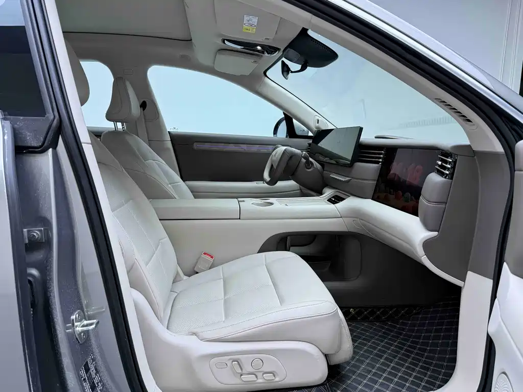 ZHIJI AUTOMOBILE ZHIJI LS6