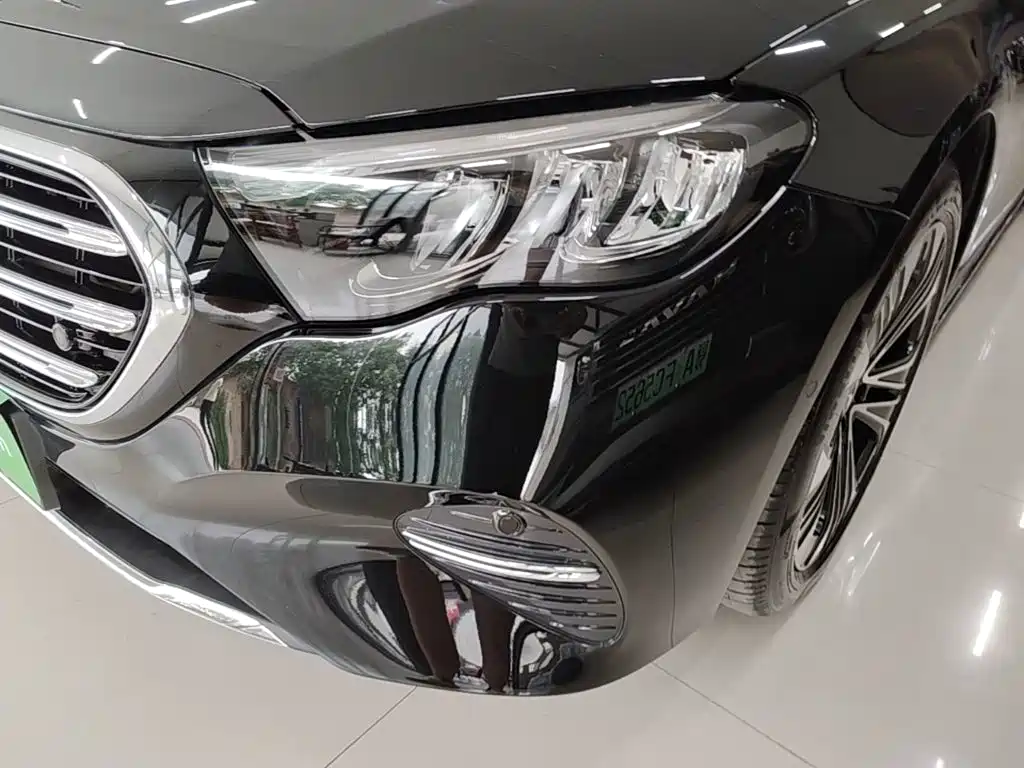 Mercedes-Benz E-Class — миниатюра 24