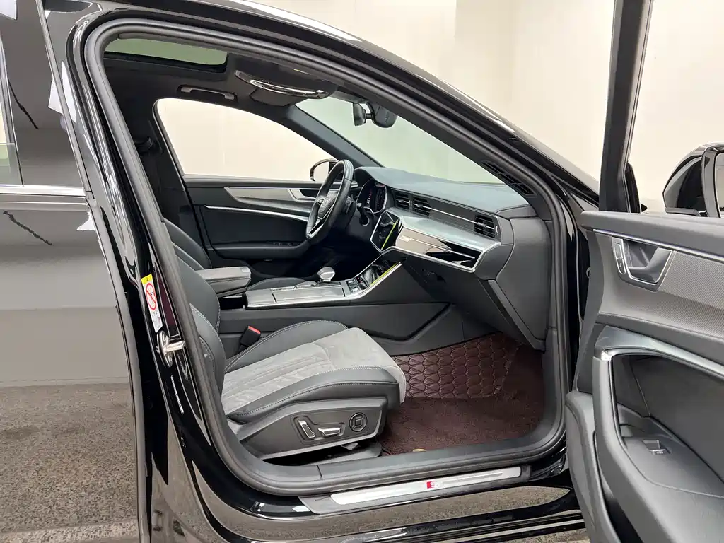 Audi A6L — миниатюра 9