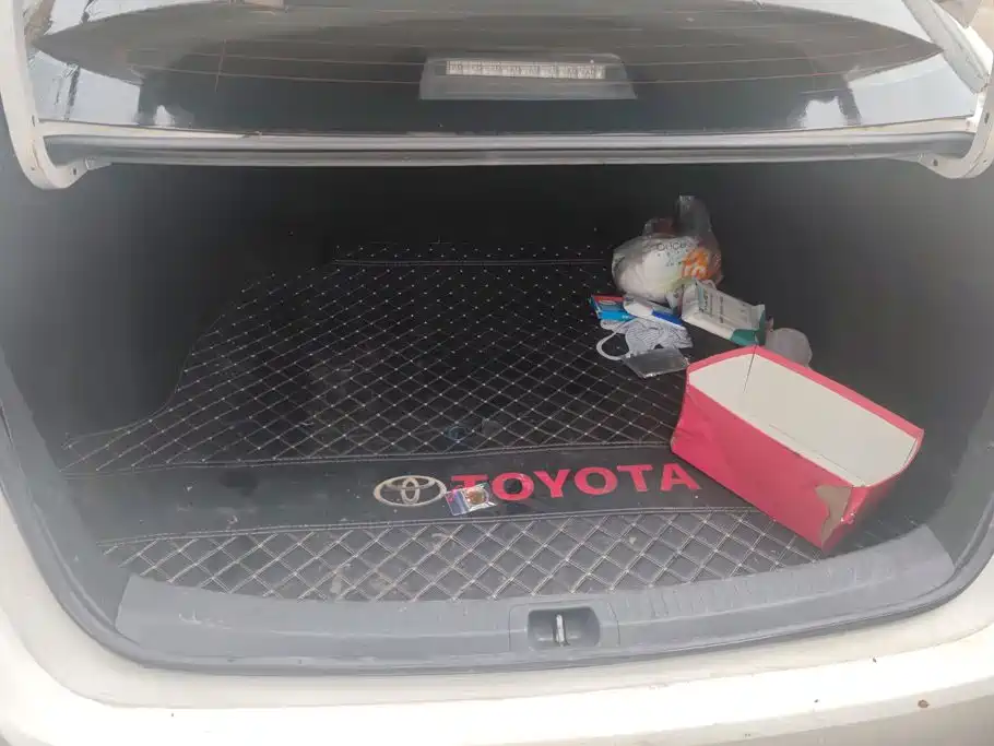 Toyota Corolla — миниатюра 4