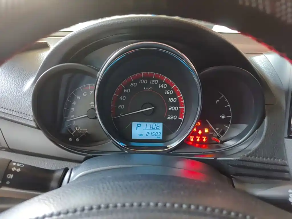 Toyota Vios FS — миниатюра 12