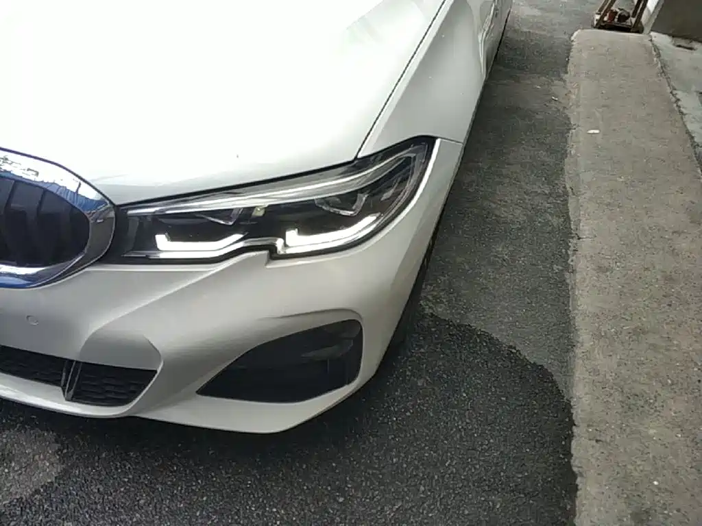 BMW 3 Series — миниатюра 24