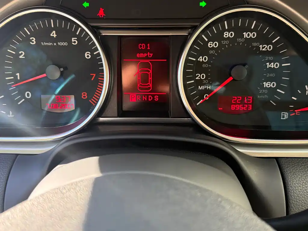 Audi Q7 — миниатюра 11