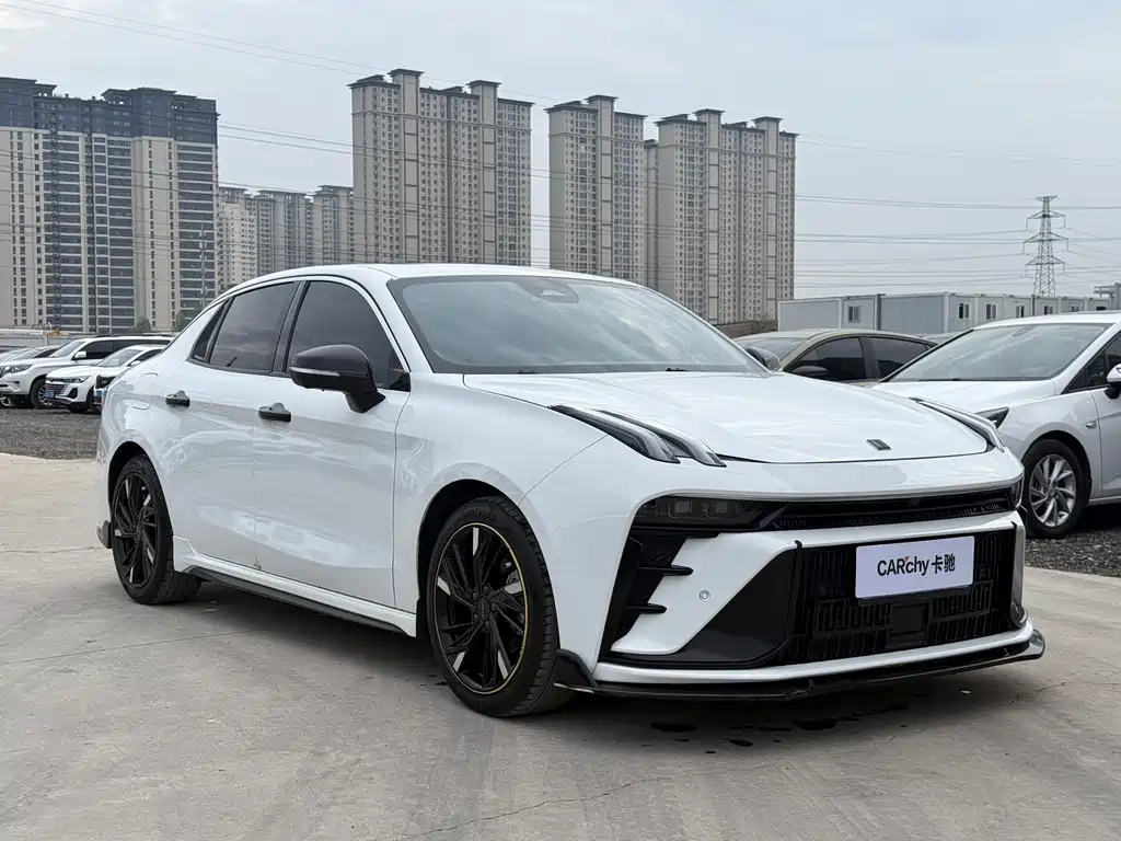 Lynk & Co 03 — миниатюра 3