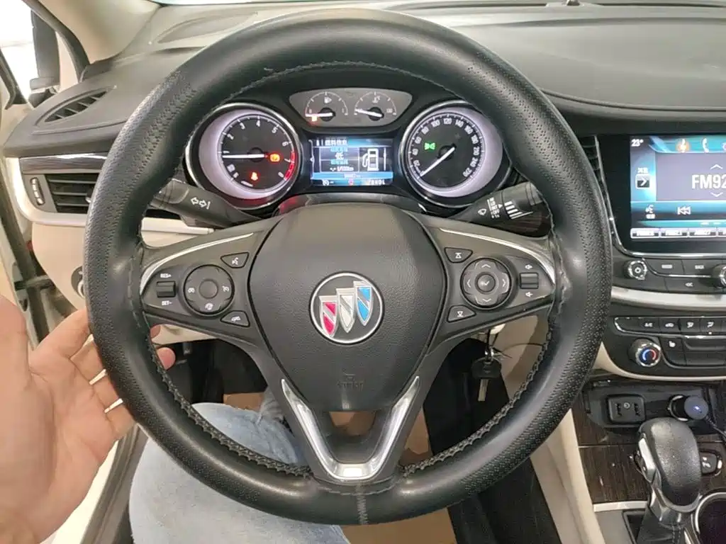 Buick Verano — миниатюра 11