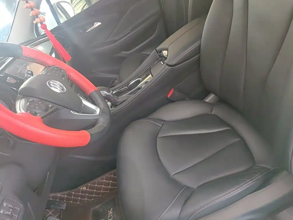 Buick Envision Plus — миниатюра 15