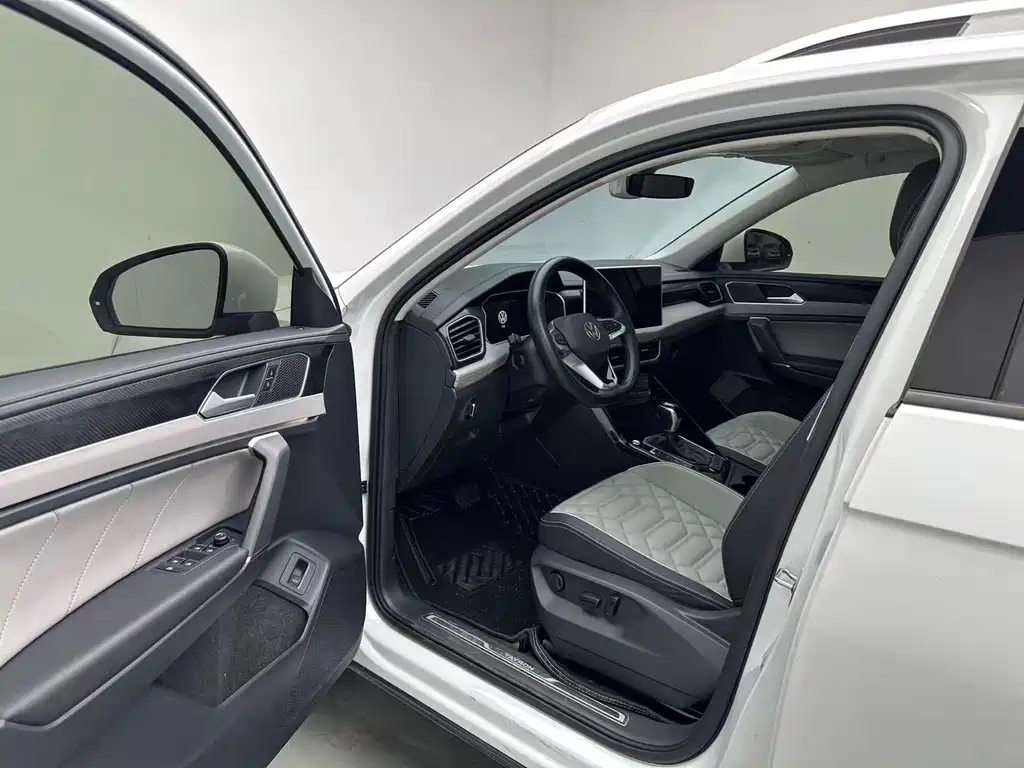 Volkswagen Tayron — миниатюра 5