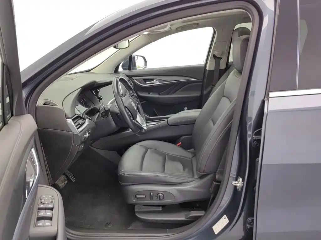 Buick Enclave — миниатюра 10