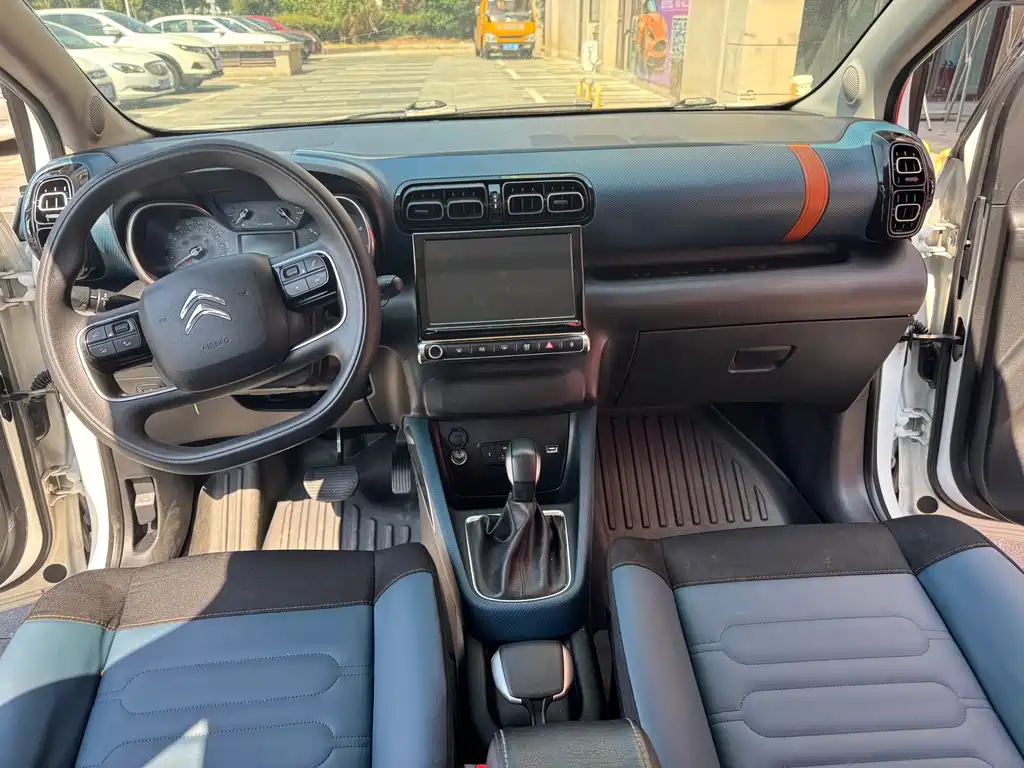 Citroen C4 Aircross — миниатюра 9