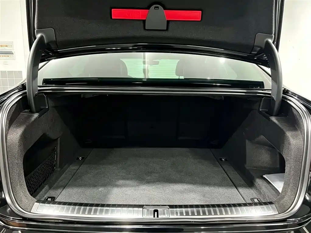 Volkswagen Phideon — миниатюра 22