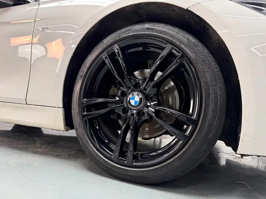 BMW 3 Series — миниатюра 4