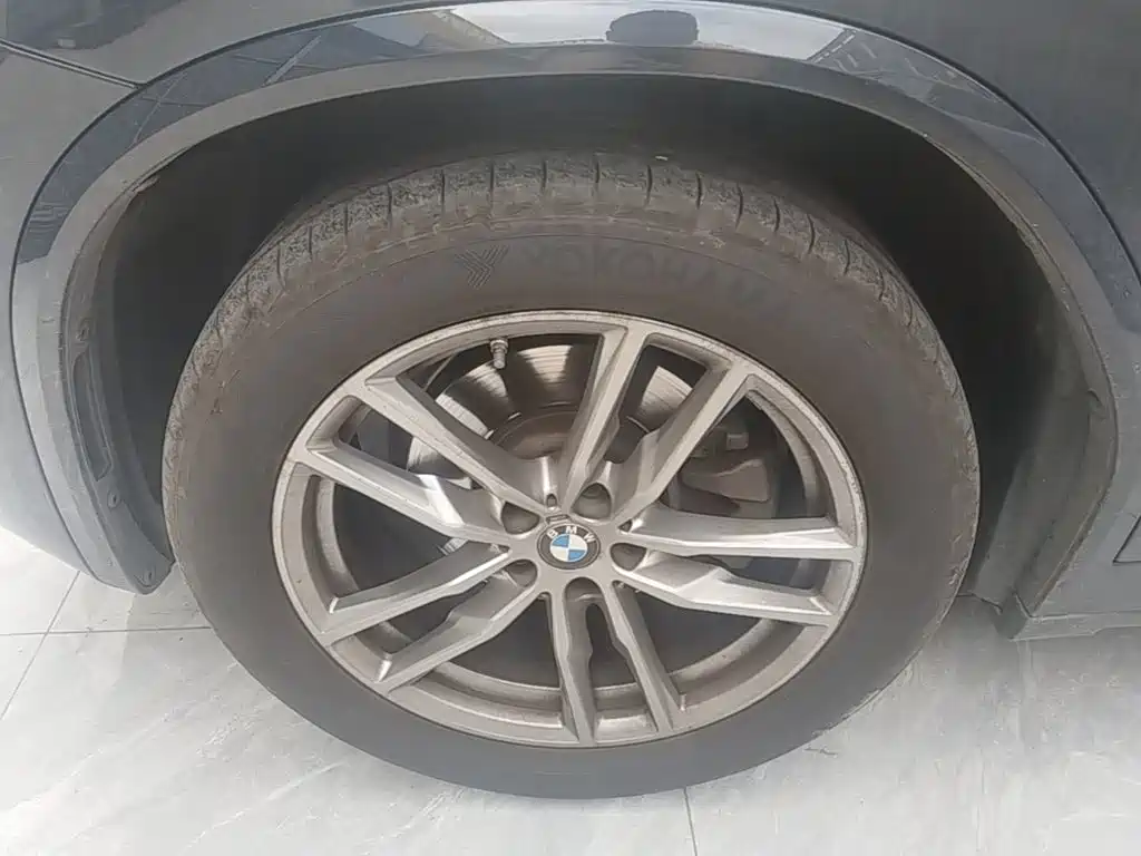 BMW X3 — миниатюра 23