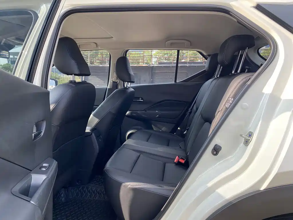 Nissan Kicks — миниатюра 10