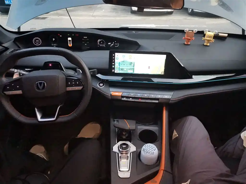 Changan UNI-V 2022 1.5T Luxury