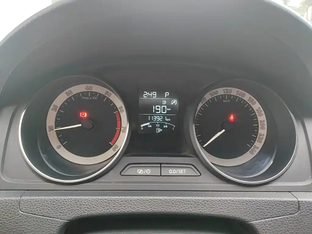 Skoda Rapid Spaceback — миниатюра 12