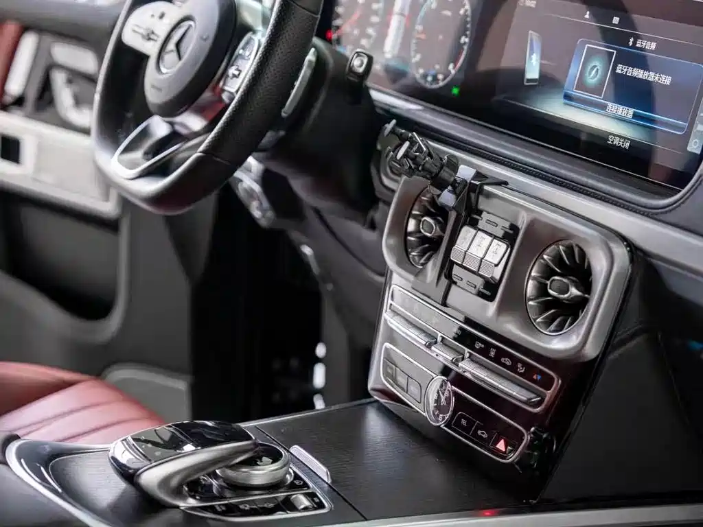 Mercedes-Benz G-Class — миниатюра 6