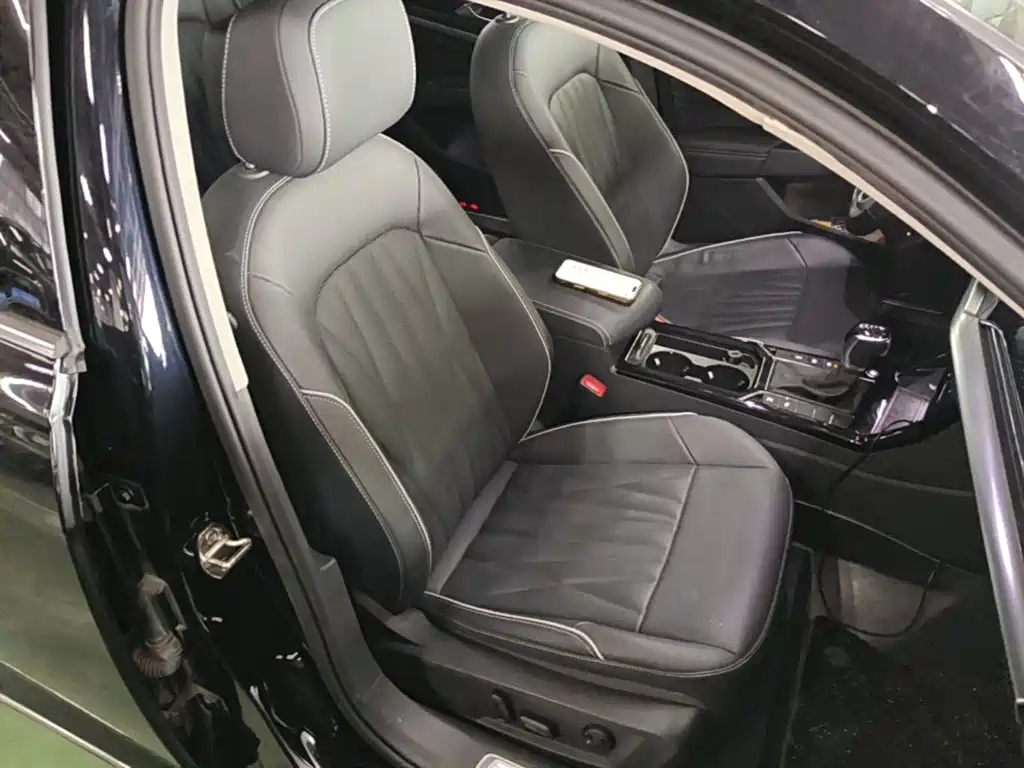 Volkswagen Passat — миниатюра 25