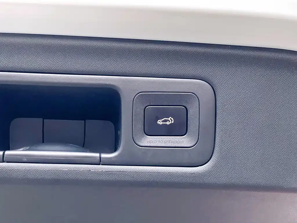 GAC Motor Trumpchi E9 — миниатюра 31