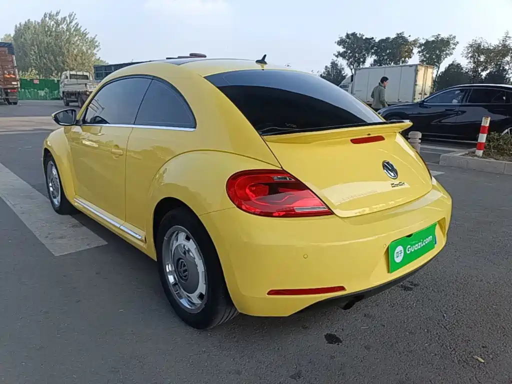 Volkswagen Beetle — миниатюра 5