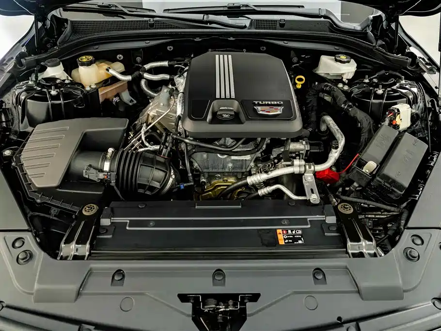 Cadillac CT5 — миниатюра 24