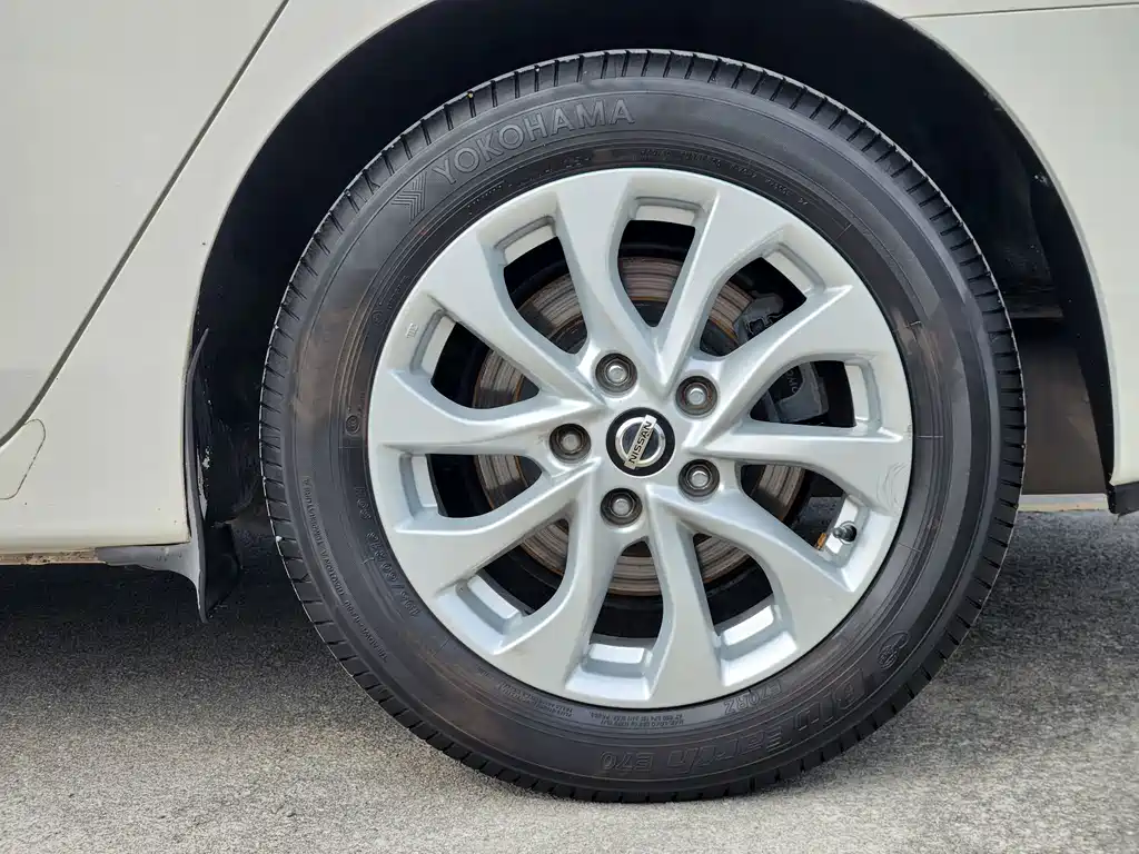 Nissan Sylphy — миниатюра 9