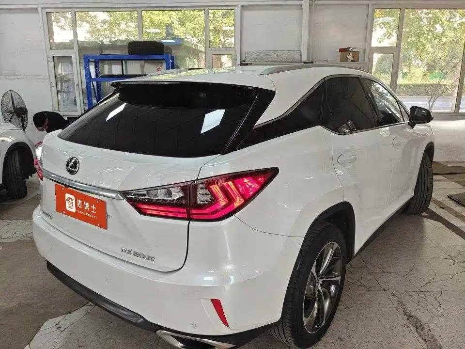 Lexus RX — миниатюра 3