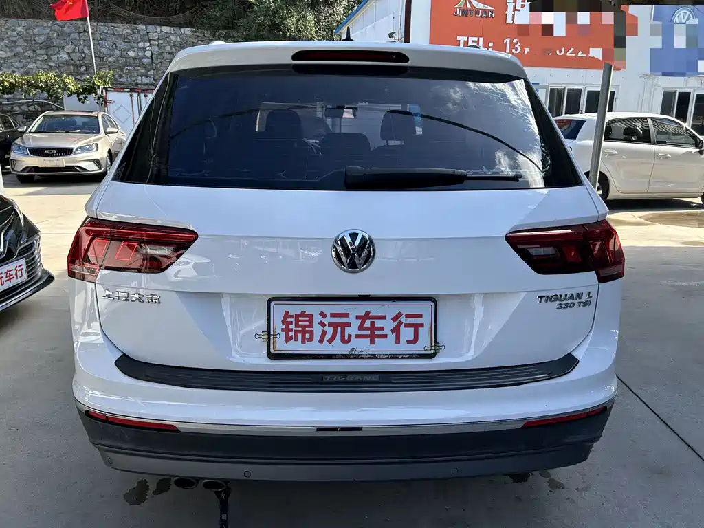 Volkswagen Tiguan L — миниатюра 8