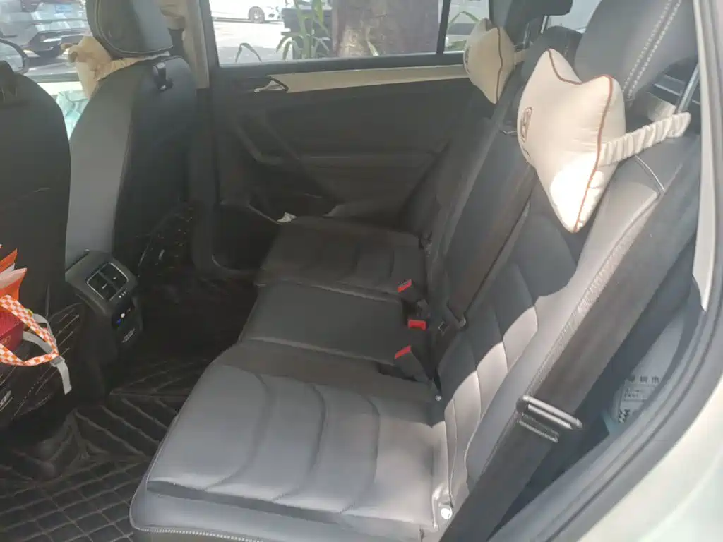 Volkswagen Tiguan L — миниатюра 13