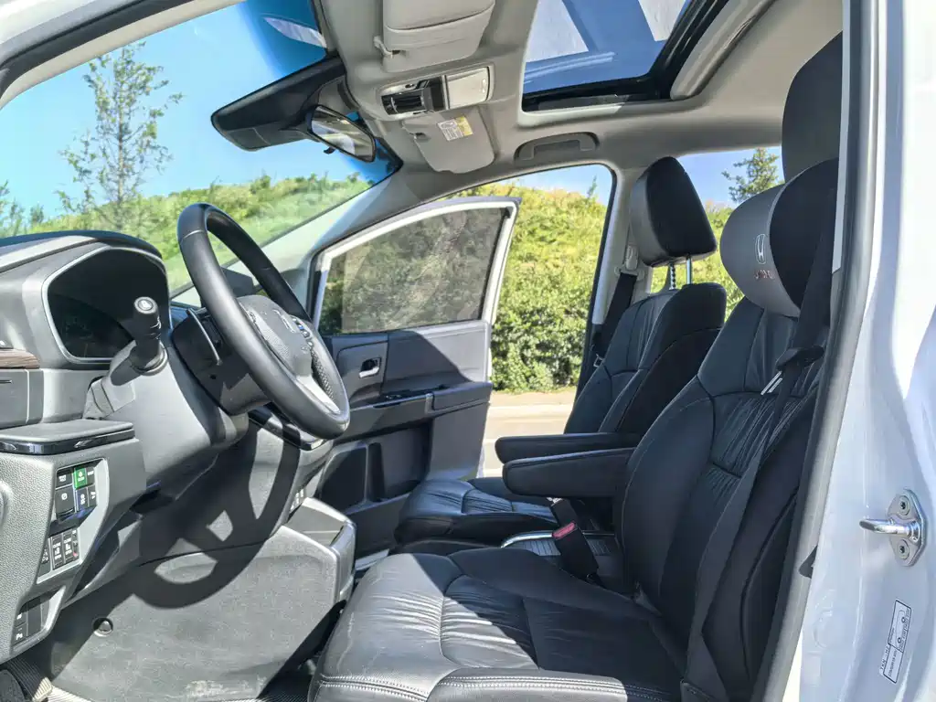 Honda Odyssey — миниатюра 8