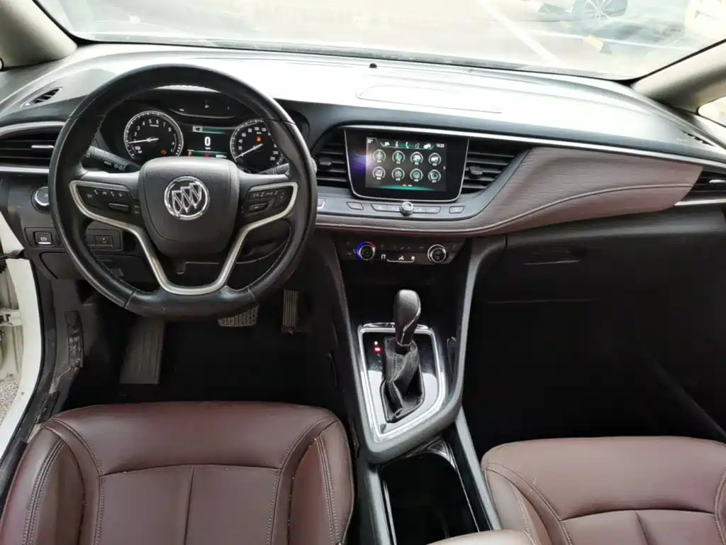 Buick GL6 — миниатюра 10