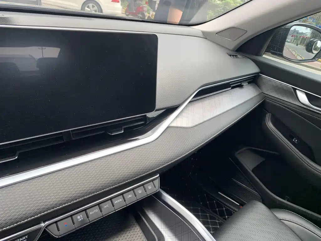 Geely Xingrui — миниатюра 7