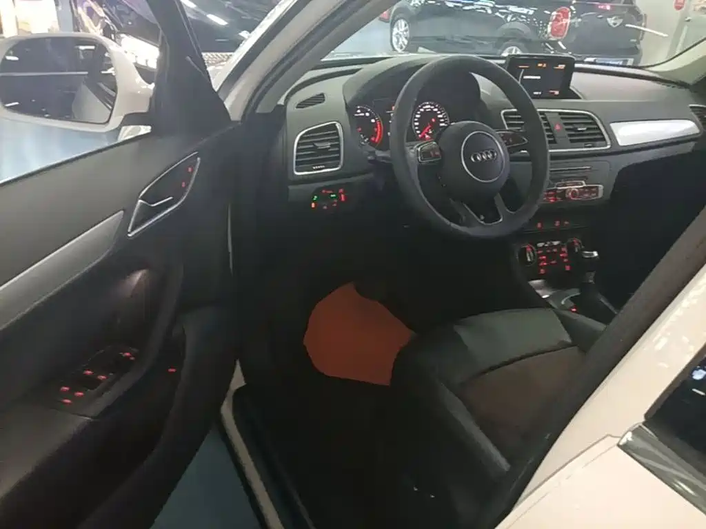 Audi Q3 — миниатюра 16