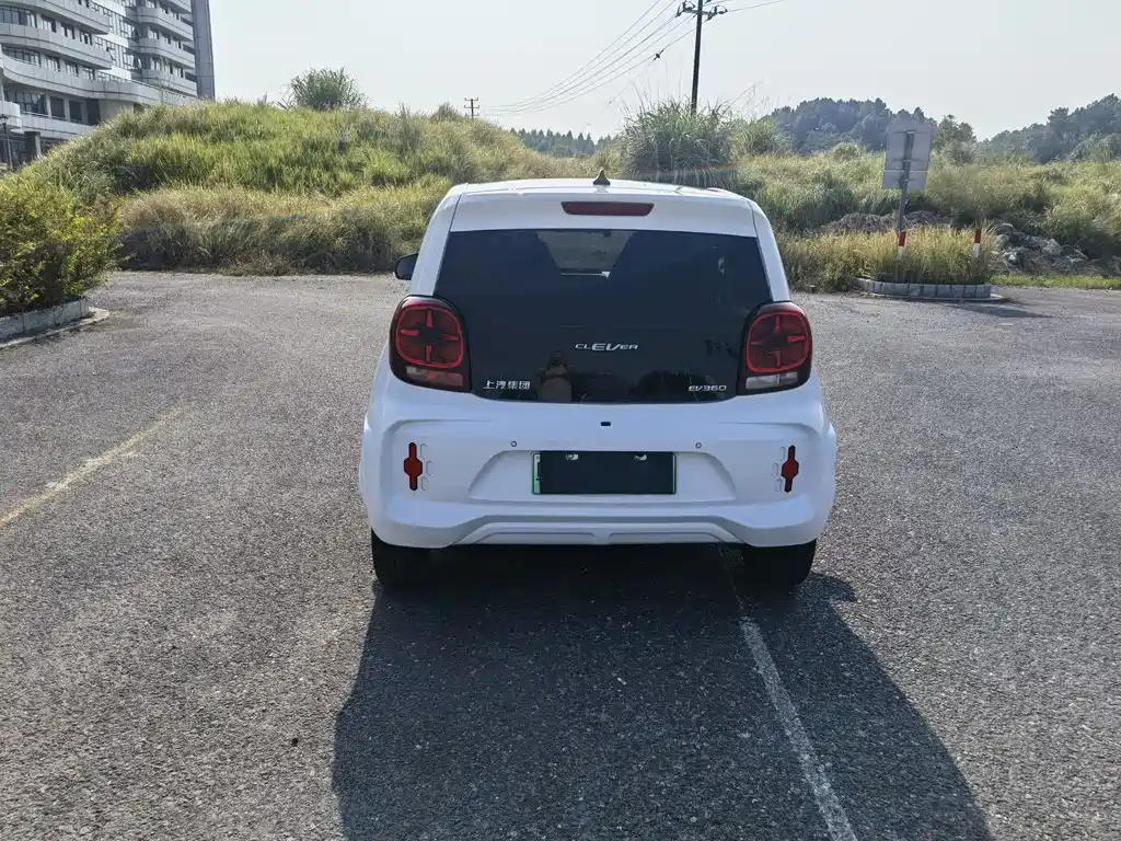 Roewe Clever — миниатюра 5