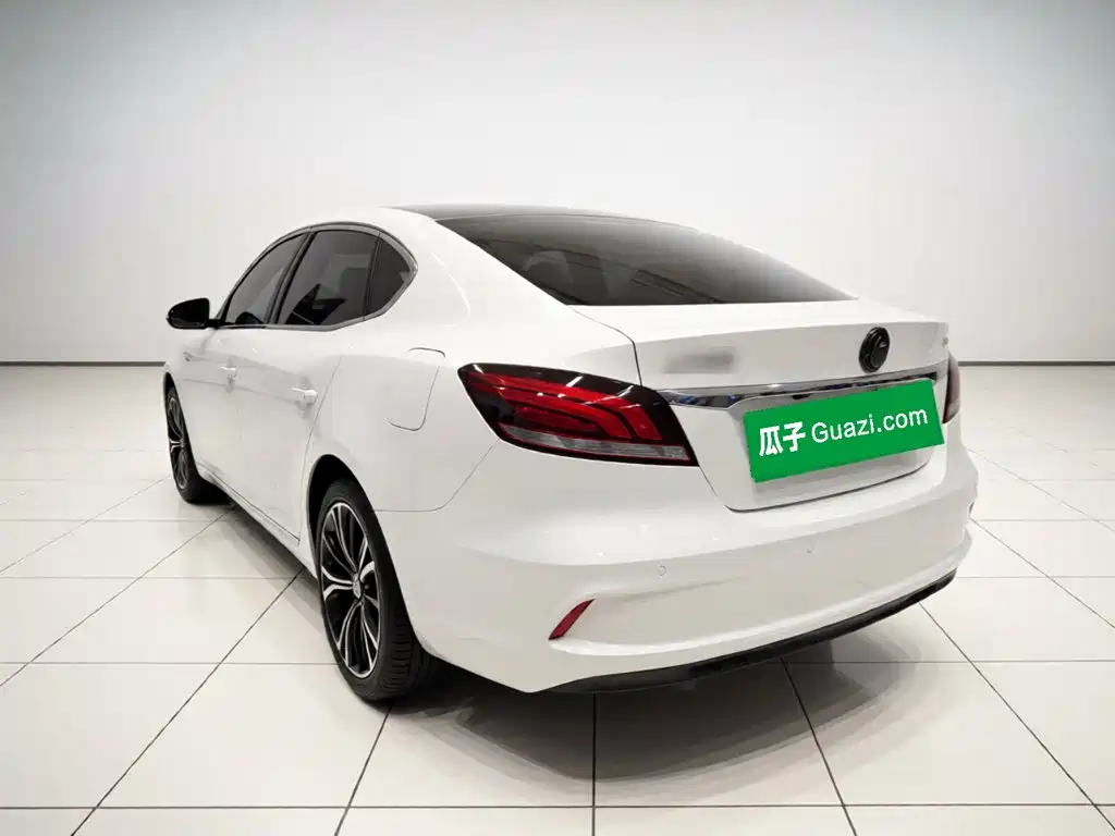 MG MG6 — миниатюра 4