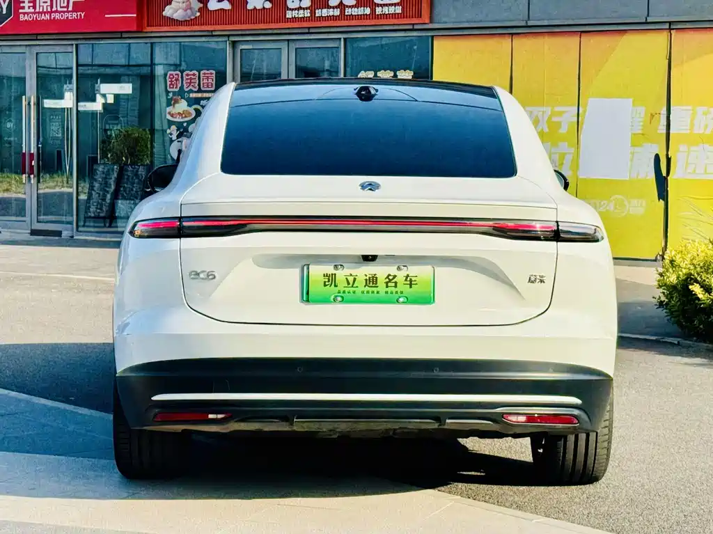 NIO EC6 — миниатюра 5