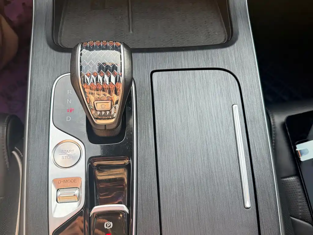 GAC Motor Trumpchi GS8 — миниатюра 15