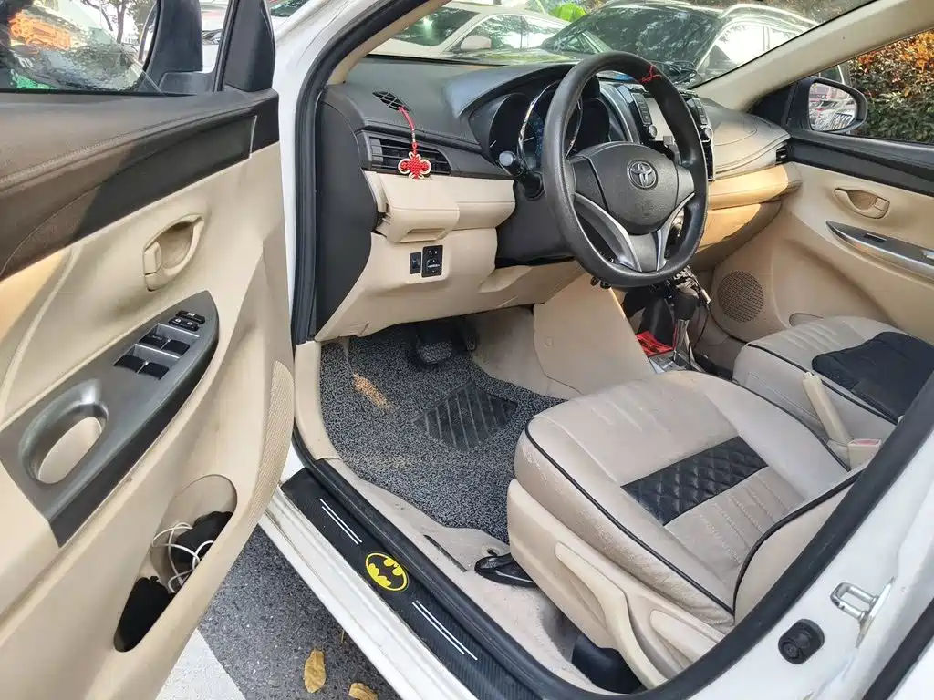Toyota Yaris L — миниатюра 17